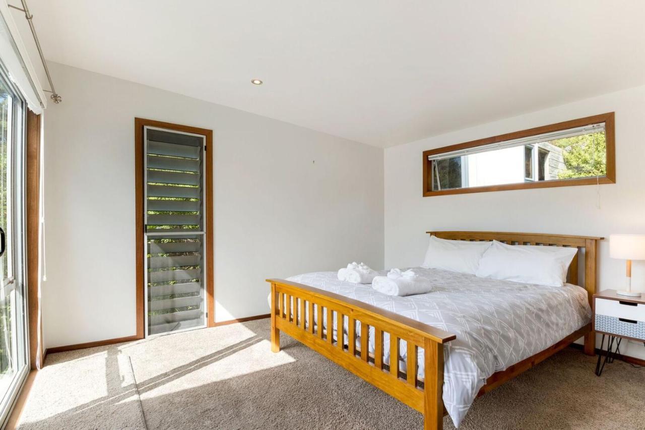 Karaka Sanctuary With Spa Pool By Waiheke Unlimited Oneroa Værelse billede